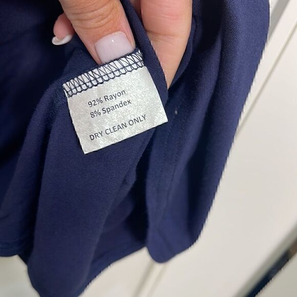 Sara Campbell Navy Top Size Small - Picture 5 of 7